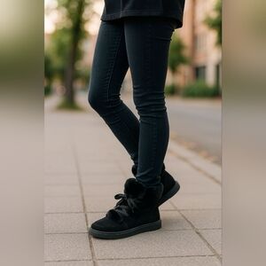 Cougar Faux Fur Black Waterproof Boots Size 9